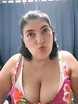 lina maria99 online show from November 9, 2025, 2:21 am