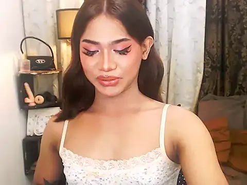 asianlatina69 online show from September 13, 2025, 10:15 am