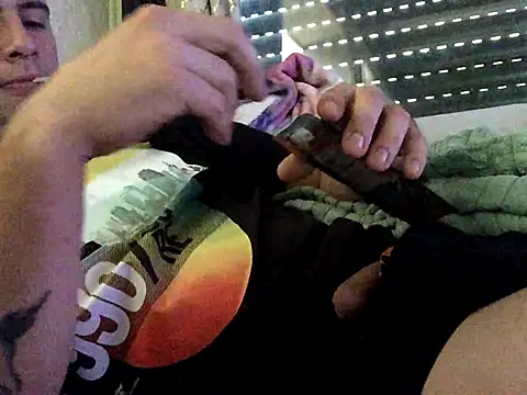 Snapshot of coupleamateurfun23 chatting on September 19, 2025, 11:00 am coupleamateurfun23 online show from September 19, 2025, 11:00 am