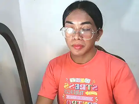 Snapshot of _karie chatting on October 7, 2025, 3:09 pm karie online show from October 7, 2025, 3:09 pm