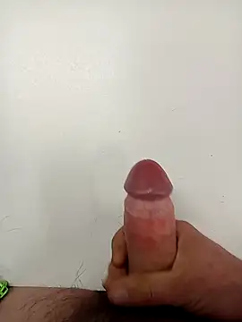 piciupiciu94 online show from March 9, 2026, 10:19 am