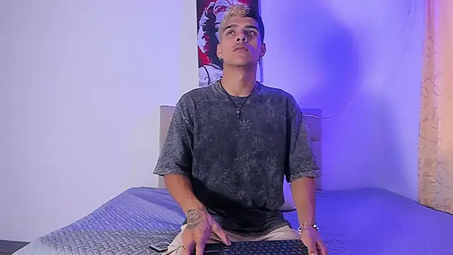 wyatt 3 online show from September 12, 2025, 11:32 am