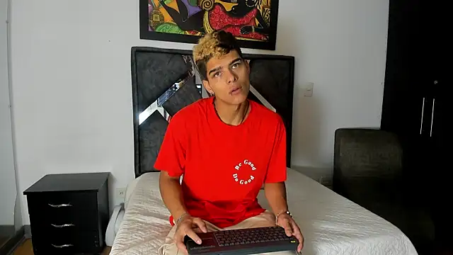 wyatt 3 online show from October 6, 2025, 12:13 pm