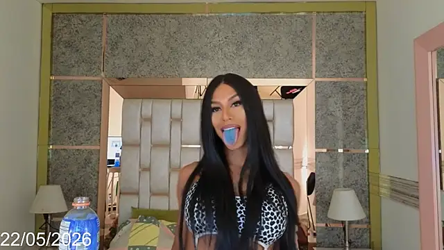 Snapshot of beauty_nina chatting on May 22, 2026, 3:17 pm beauty nina online show from May 22, 2026, 3:17 pm