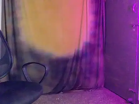 Snapshot of Hot-Honey20 chatting on March 3, 2026, 1:50 pm Hot-Honey20 online show from March 3, 2026, 1:50 pm