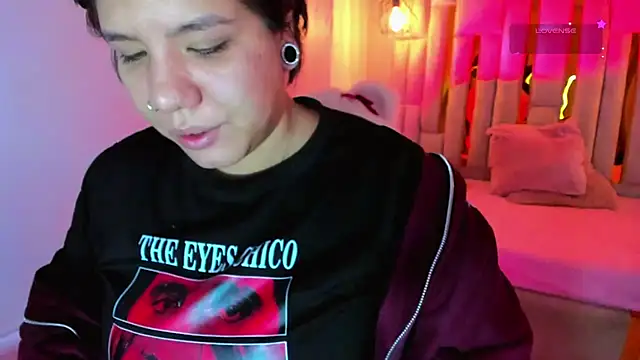 Melissa Adamsx online show from November 11, 2025, 11:32 am