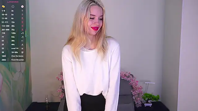 JaymieVigen online show from September 16, 2025, 3:29 am