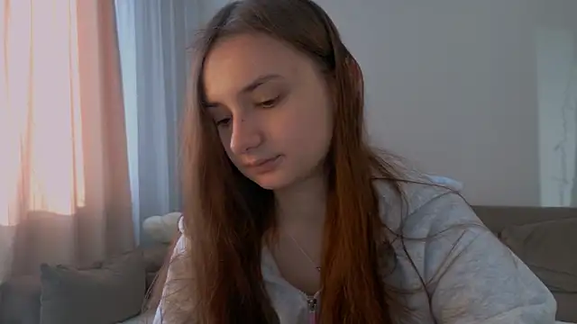Snapshot of Lelia_Vibe chatting on May 6, 2026, 3:35 am Lelia Vibe online show from May 6, 2026, 3:35 am