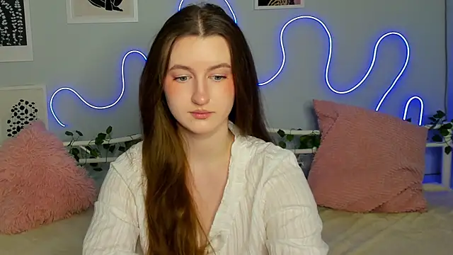 MissFoxy Ti online show from December 15, 2025, 1:32 am