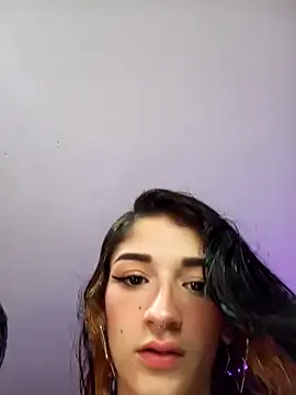 ingrid zese  online show from October 29, 2025, 1:46 pm