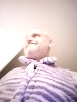 Snapshot of Hisnimin chatting on February 4, 2026, 6:30 am Hisnimin online show from February 4, 2026, 6:30 am