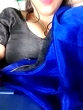 Dimplegirl online show from November 2, 2025, 5:59 pm