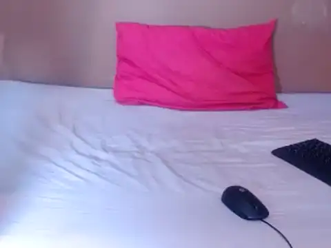 TALLHORNYBEAR online show from September 25, 2025, 4:05 am