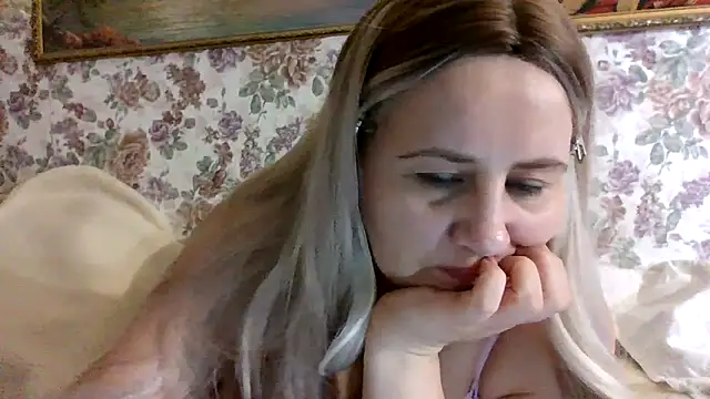 LustyyX online show from March 1, 2026, 7:27 pm