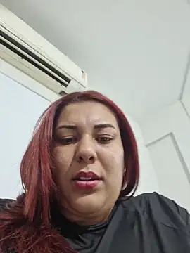 Snapshot of RuivaMisteriosa3 chatting on January 5, 2026, 5:27 pm RuivaMisteriosa3 online show from January 5, 2026, 5:27 pm