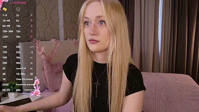 Snapshot of HeyMonkey_ chatting on January 8, 2026, 1:13 pm HeyMonkey online show from January 8, 2026, 1:13 pm