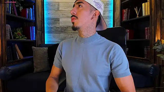 Donovan Desmond online show from December 18, 2025, 2:50 am