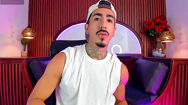 Donovan Desmond online show from April 8, 2026, 8:09 pm