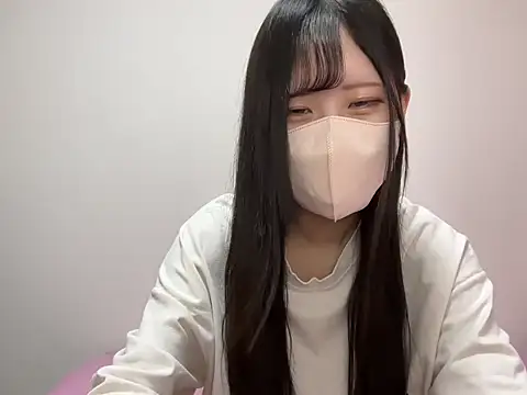 noa uxu online show from October 22, 2025, 1:06 am