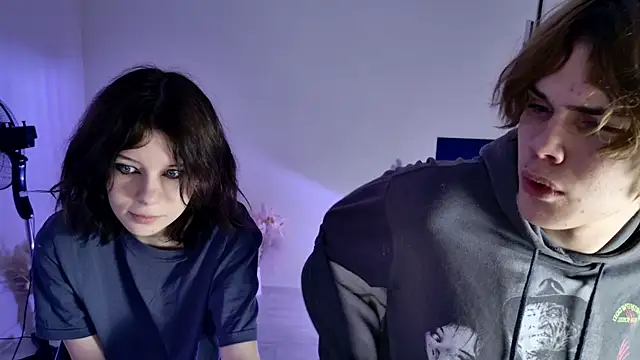 Bonnie And C1yde online show from January 7, 2026, 2:19 pm