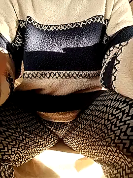 ezgi2545 online show from November 10, 2025, 12:26 pm