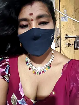 Snapshot of srav43 chatting on October 11, 2025, 5:44 pm srav43 online show from October 11, 2025, 5:44 pm