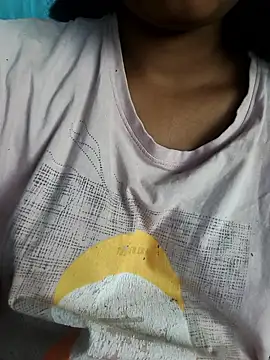 Snapshot of srav43 chatting on January 9, 2026, 5:32 am srav43 online show from January 9, 2026, 5:32 am