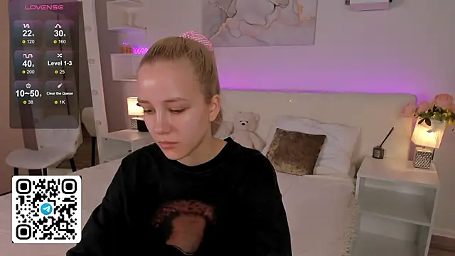 Anellyball online show from April 23, 2026, 9:52 am