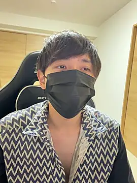 jiji9253 online show from May 5, 2026, 12:57 pm