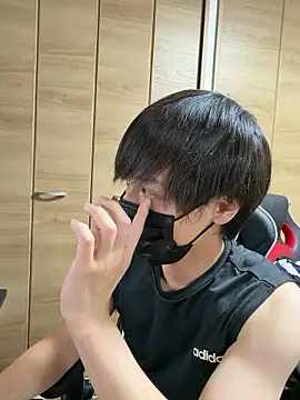 jiji9253 online show from May 21, 2026, 12:34 pm