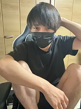 jiji9253 online show from May 28, 2026, 12:02 pm