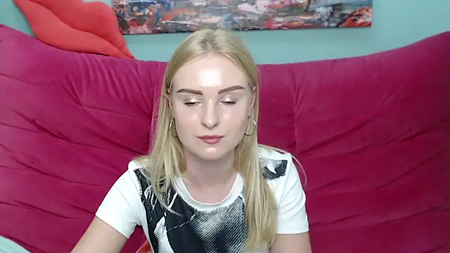 Snapshot of SofySofty chatting on September 20, 2025, 4:52 pm SofySofty online show from September 20, 2025, 4:52 pm