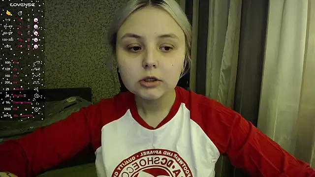 Snapshot of vendymories chatting on November 12, 2025, 2:34 am vendymories online show from November 12, 2025, 2:34 am