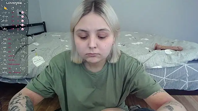 Snapshot of vendymories chatting on December 15, 2025, 6:28 am vendymories online show from December 15, 2025, 6:28 am