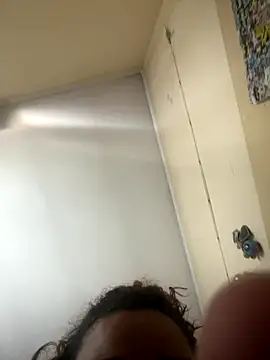 Snapshot of chiaretta_loveit chatting on October 10, 2025, 12:26 pm chiaretta loveit online show from October 10, 2025, 12:26 pm