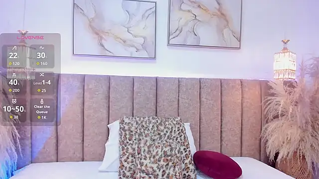 azza   online show from September 26, 2025, 11:58 am