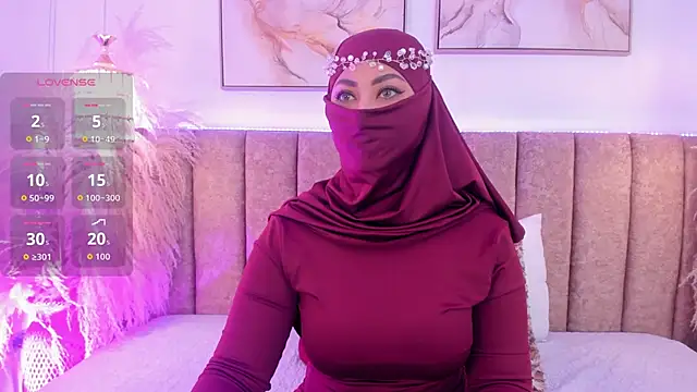 azza   online show from September 27, 2025, 12:10 pm