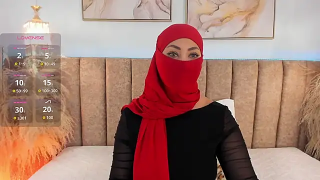 azza   online show from November 24, 2025, 12:05 pm