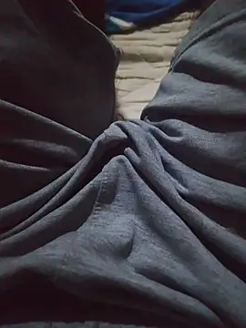 Snapshot of Sonazi chatting on March 9, 2026, 12:47 am Sonazi online show from March 9, 2026, 12:47 am