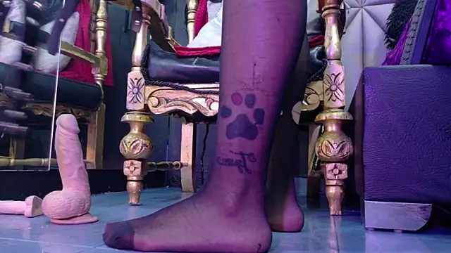 EvaSabath online show from September 9, 2025, 1:21 pm