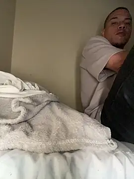 AlphaMasterXxx online show from October 17, 2025, 11:57 am