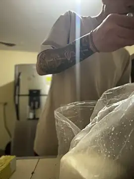 AlphaMasterXxx online show from February 17, 2026, 3:47 am