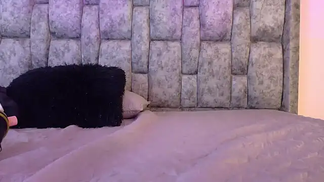 Lizbeth Rouse online show from January 14, 2026, 10:32 am