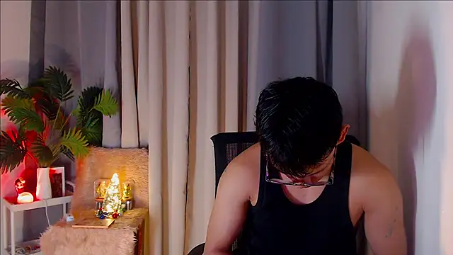 pinkcock froi2305 online show from September 30, 2025, 4:28 am