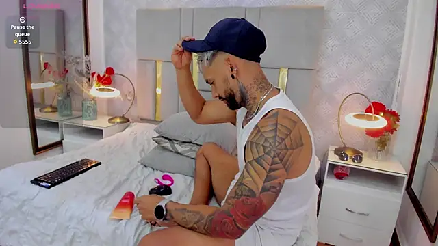 Snapshot of Valentiinoss chatting on September 11, 2025, 8:31 pm Valentiinoss online show from September 11, 2025, 8:31 pm