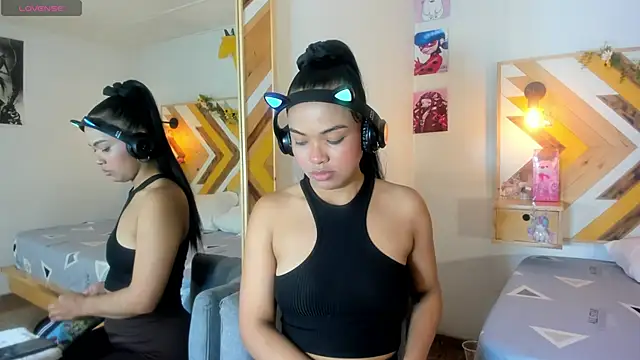 SoleneFontaine online show from October 10, 2025, 11:53 am