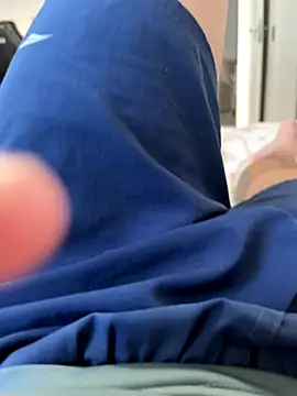 Snapshot of Novinho16cmz chatting on November 10, 2025, 7:35 pm Novinho16cmz online show from November 10, 2025, 7:35 pm