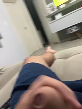 Snapshot of Novinho16cmz chatting on February 3, 2026, 1:15 am Novinho16cmz online show from February 3, 2026, 1:15 am