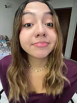 Snapshot of Bonni_lohan chatting on August 7, 2026, 3:47 pm Bonni lohan online show from August 7, 2026, 3:47 pm