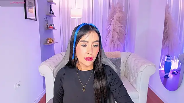 Natalia Leon8 online show from December 14, 2025, 3:56 am